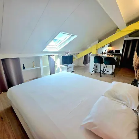 شقة Mansarde Lumineuse - Gare 2 Pers *