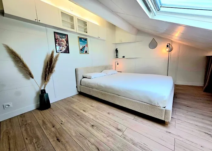 Mansarde Lumineuse - Gare 2 Pers شقة